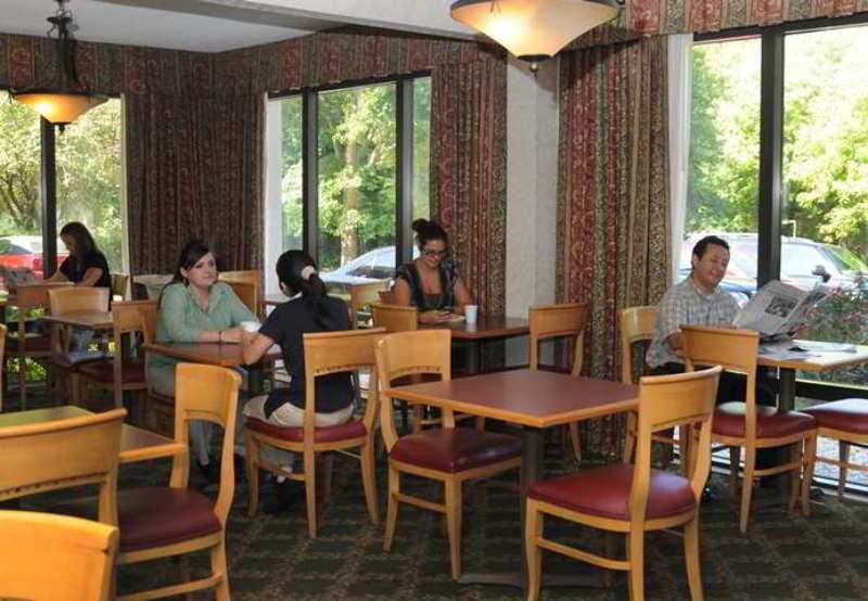 Comfort Inn Raleigh Midtown Restaurant photo